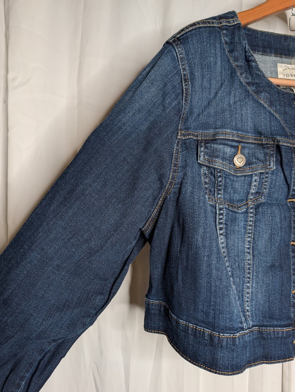 Plus Size jean Cropped Jacket - Picture 4 of 8